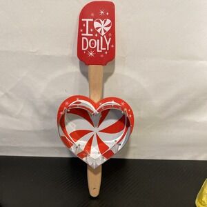 DOLLY PARTON HEART‎ COOKIE CUTTER & I Love DOLLY Wooden Handle Spatula.